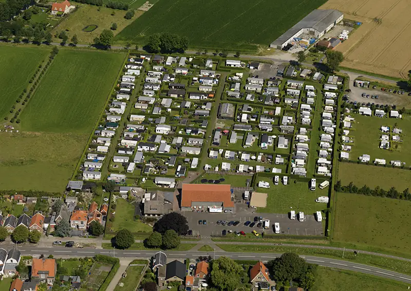Luchtfoto Camping De Ploeg in Groede